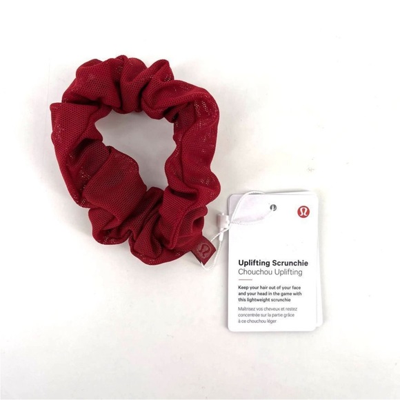 NWT lululemon Uplifting Scrunchie Chouchou Uplifting “CALI” (maroon/wine color) - Picture 2 of 11